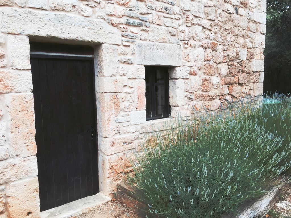 Hotel Mas Pelegri Seriñá الغرفة الصورة
